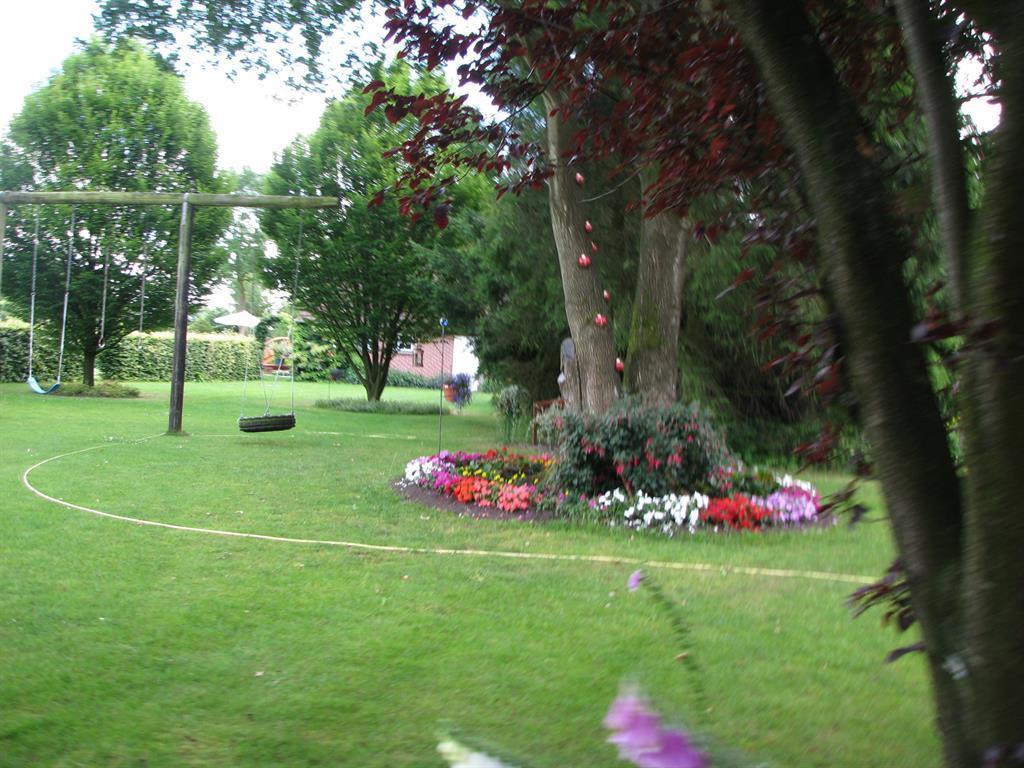 Ferienwohnung Urlaubsdomizil im Grünen Westerstede Exterior foto