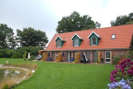 Ferienwohnung Urlaubsdomizil im Grünen Westerstede Exterior foto